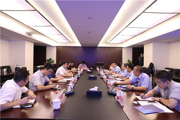 寶鋼股份武鋼有限公司副總經(jīng)理周隆云一行來我司考察交流