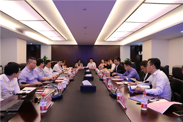 新華冶金何建民副總裁一行到訪我司考察交流