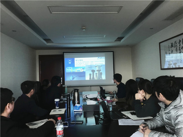 強(qiáng)化學(xué)習(xí)促提升——中拓電力召開(kāi)新年行業(yè)知識(shí)培訓(xùn)會(huì)
