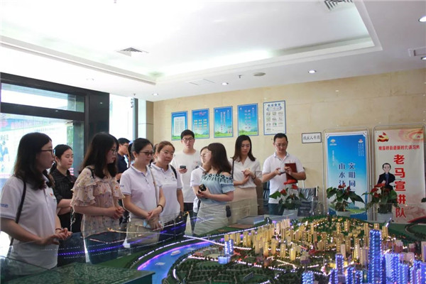 走進“老馬工作室”，向優(yōu)秀黨員學習——重慶中拓黨支部開展主題黨日活動