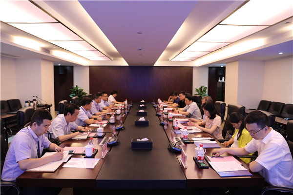 武漢市漢陽區(qū)區(qū)委書記馬澤江一行到我司考察交流