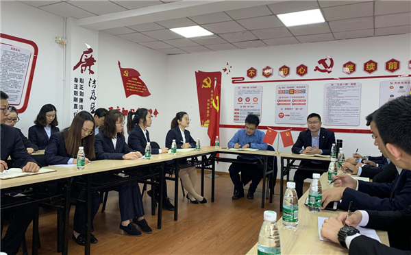 公司黨委副書記、副董事長丁建國一行到重慶中拓成都分公司調(diào)研指導(dǎo)工作