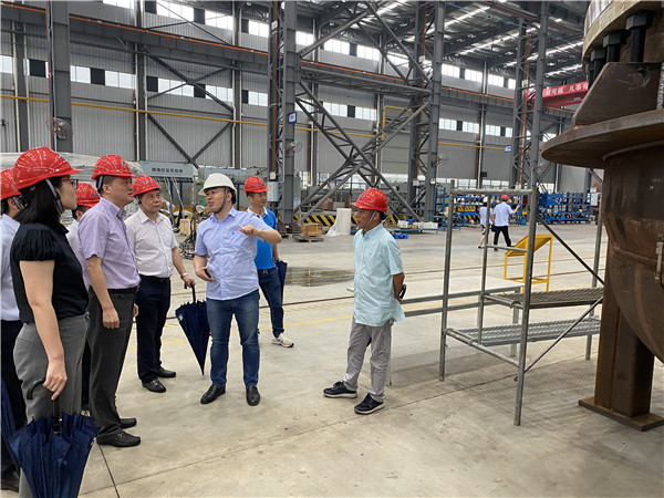 公司董事長(zhǎng)袁仁軍一行赴無(wú)錫考察調(diào)研不銹鋼工業(yè)服務(wù)綜合體項(xiàng)目
