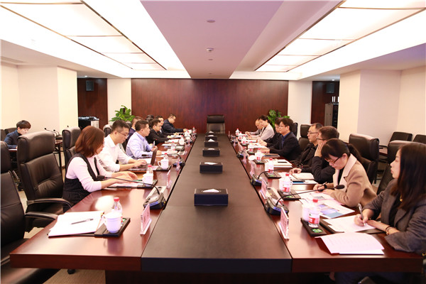 杭州市政公用公司總經(jīng)理王賢福一行到訪浙商中拓