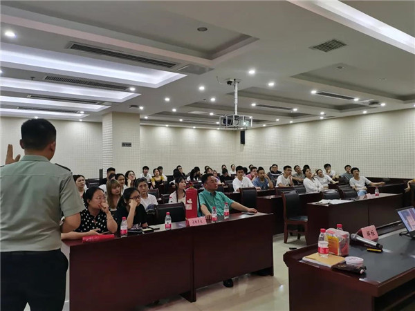 安全生產(chǎn)月, 公司舉辦消防安全培訓(xùn)和應(yīng)急疏散演練