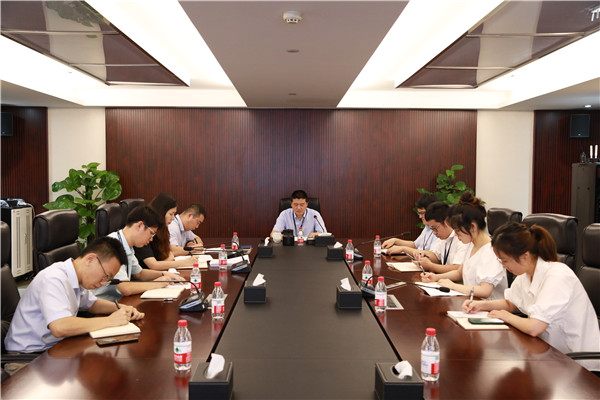 公司黨委書記、董事長袁仁軍以普通黨員身份參加黨支部黨史學習教育專題組織生活會