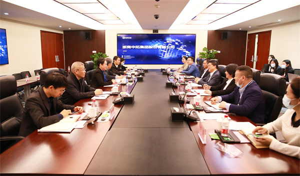 集團公司專職外部董事閆壇香一行到我司開展專題調(diào)研