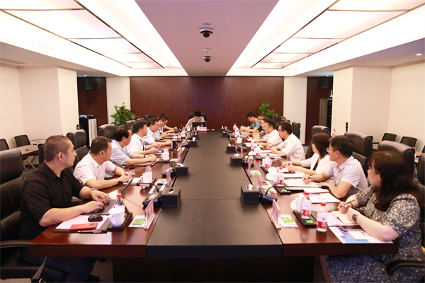 廣西交投商貿(mào)董事長(zhǎng)唐修益一行到訪(fǎng)我司