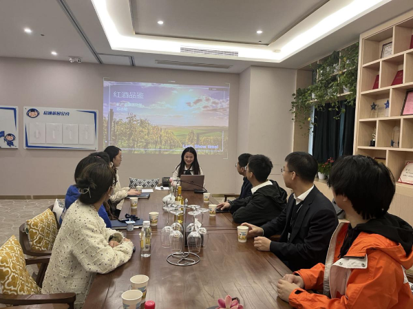 中拓青學堂 | “成長多選題? ”紅酒品鑒知識分享會