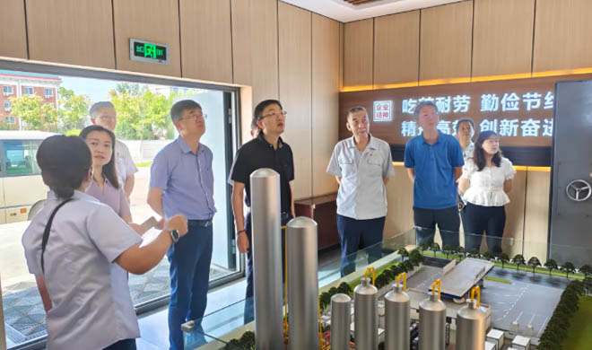 公司副董事長楊威一行赴山西走訪行業(yè)客戶