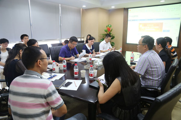 長沙市芙蓉區(qū)副區(qū)長易新宇一行到訪我司