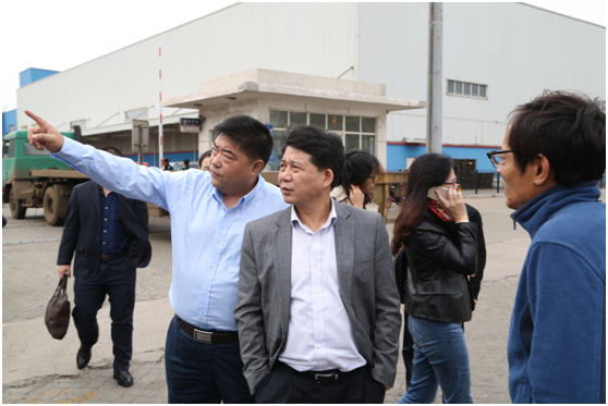 公司董事長(zhǎng)袁仁軍一行到平行進(jìn)口汽車部考察調(diào)研